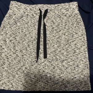 Lou & Grey for Loft size small skirt